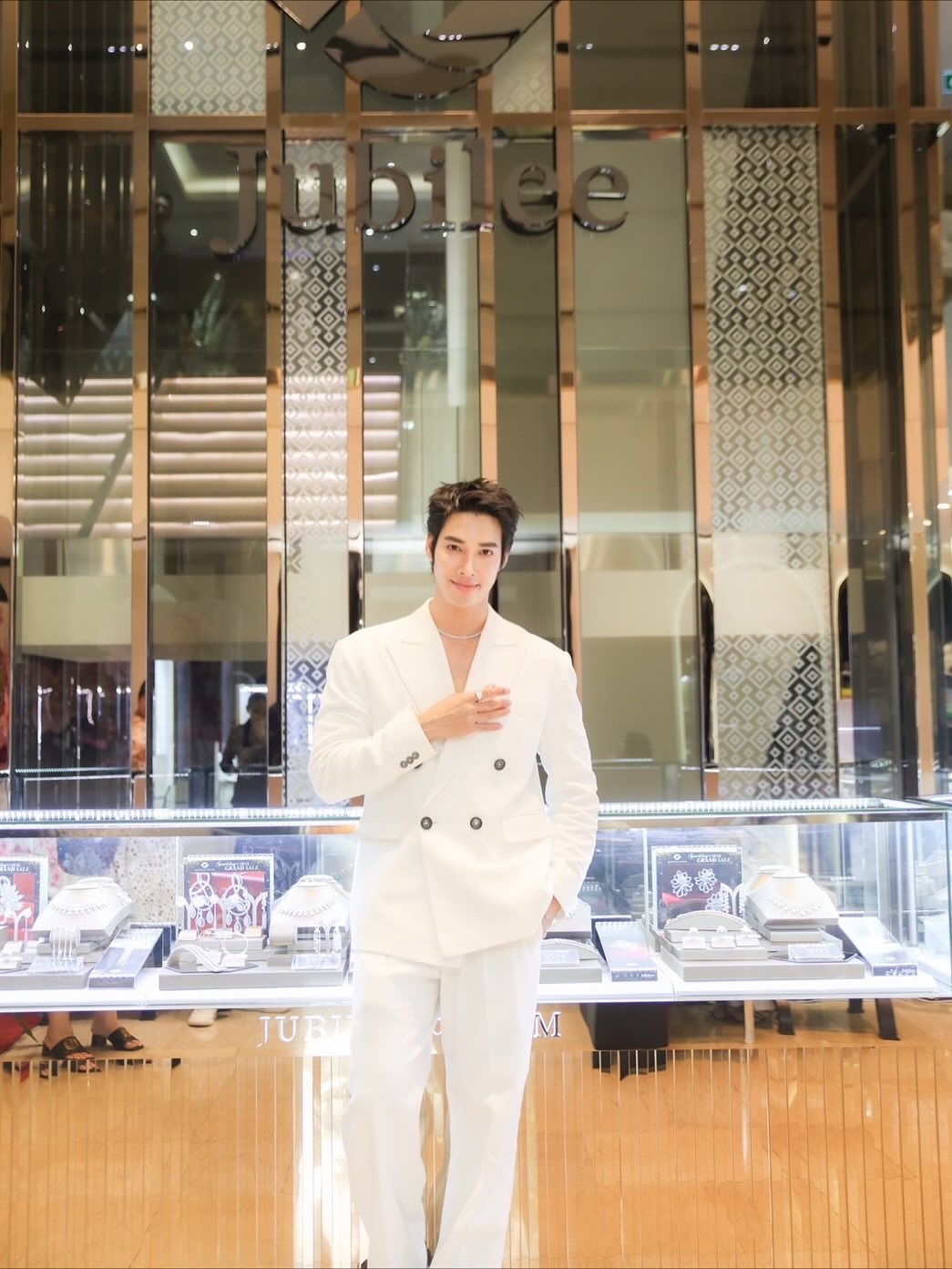 เด่นคุณ งามเนตร