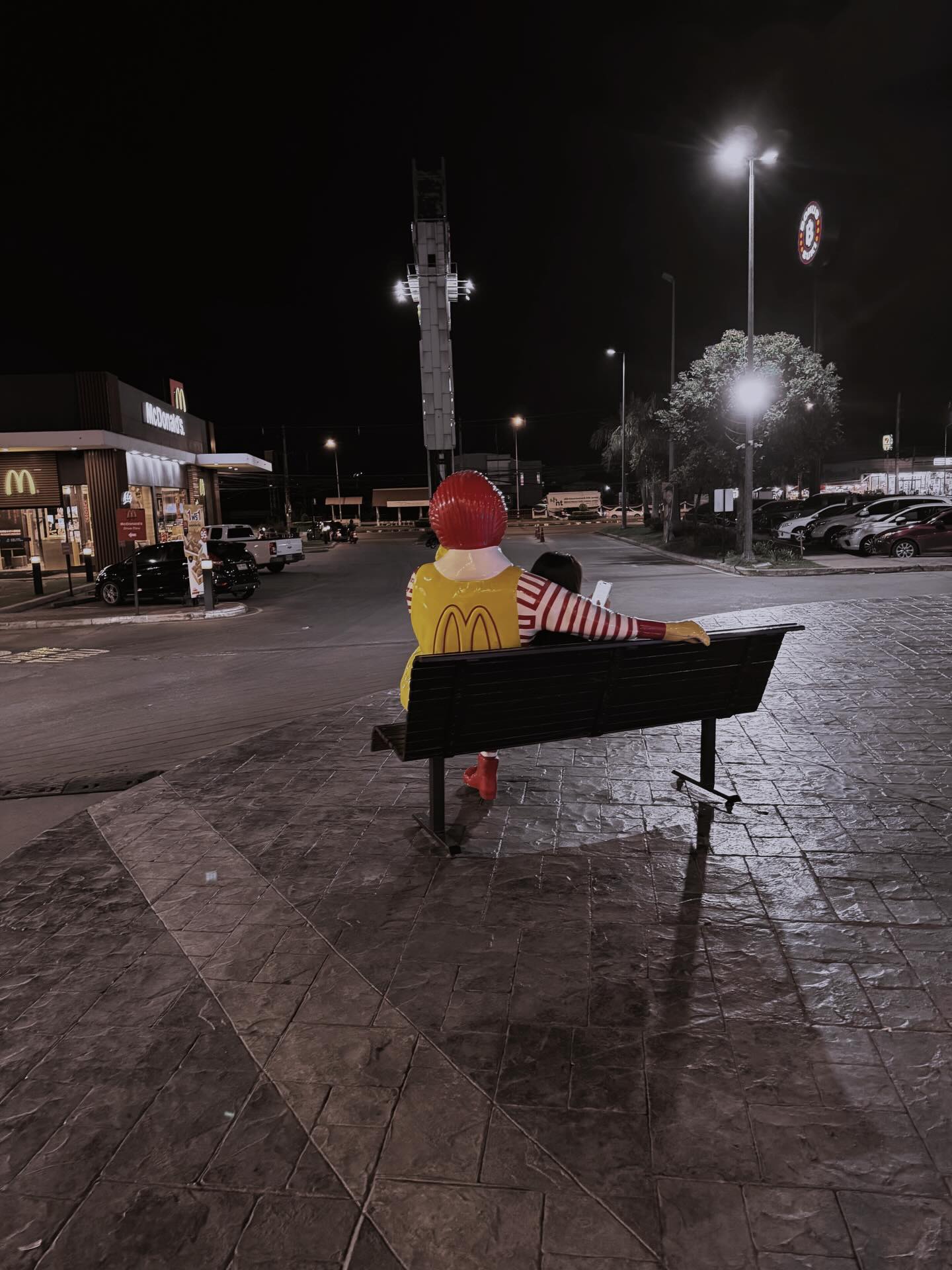 เด่นคุณ งามเนตร