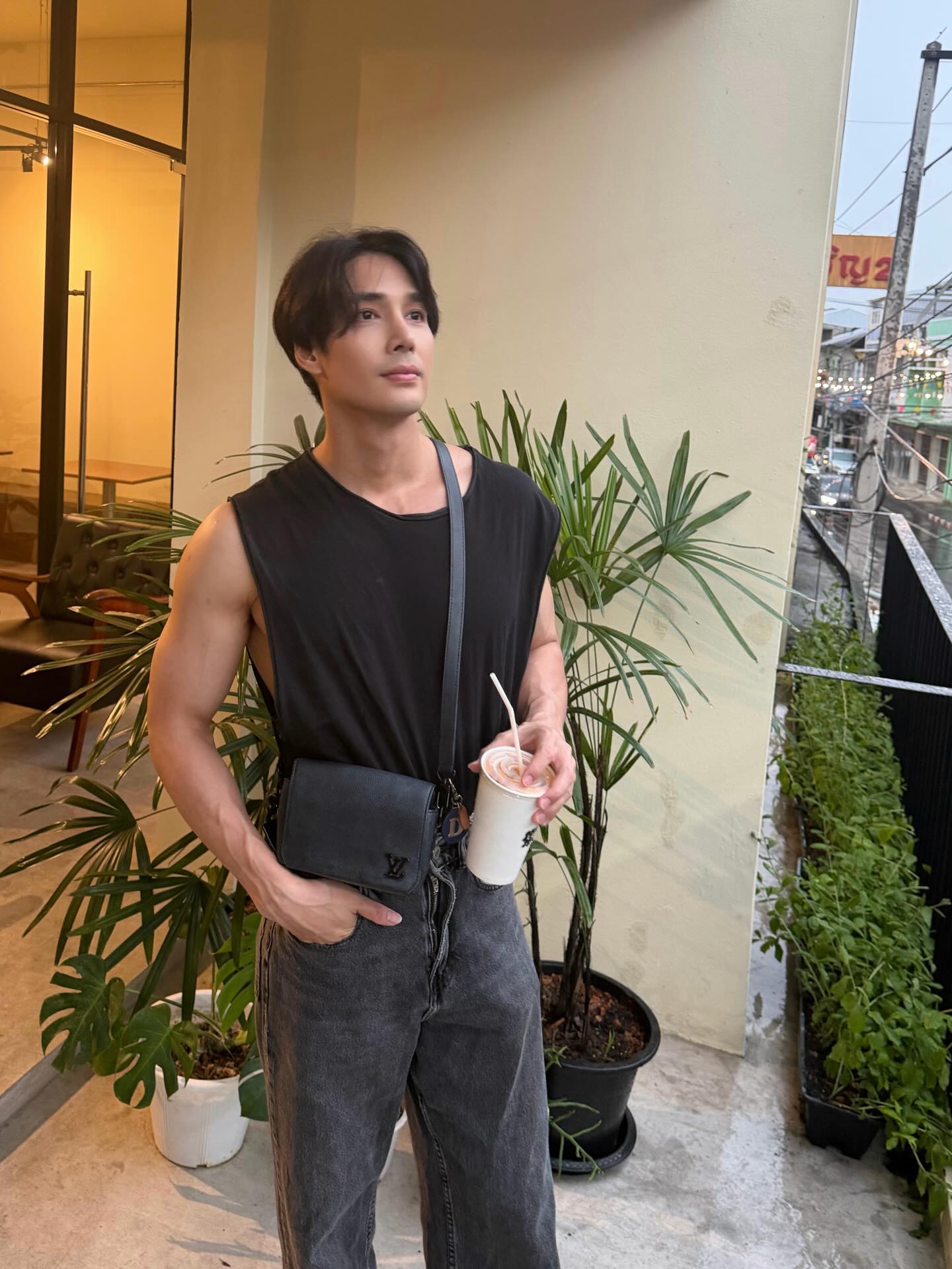เด่นคุณ งามเนตร