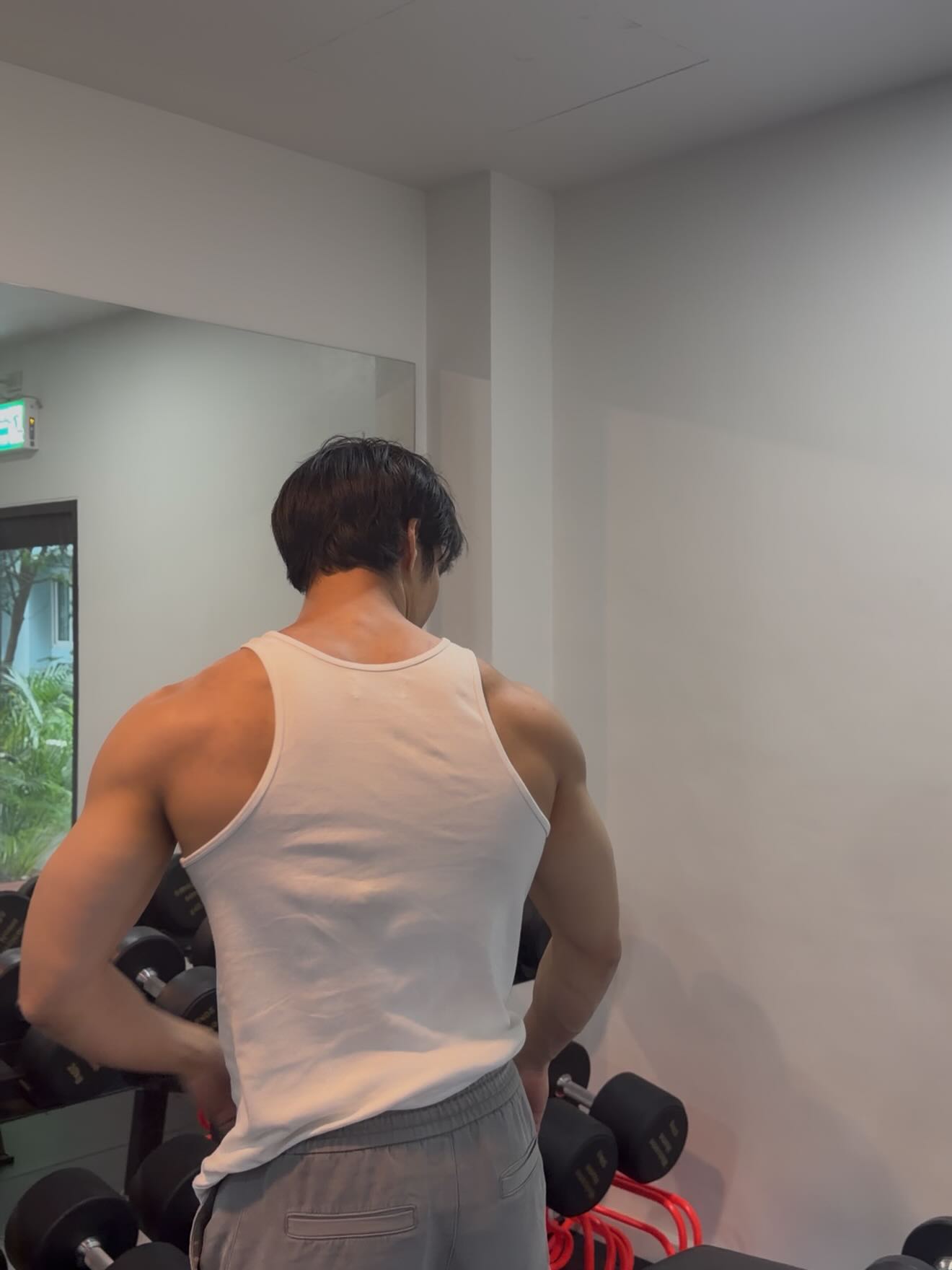 เด่นคุณ งามเนตร