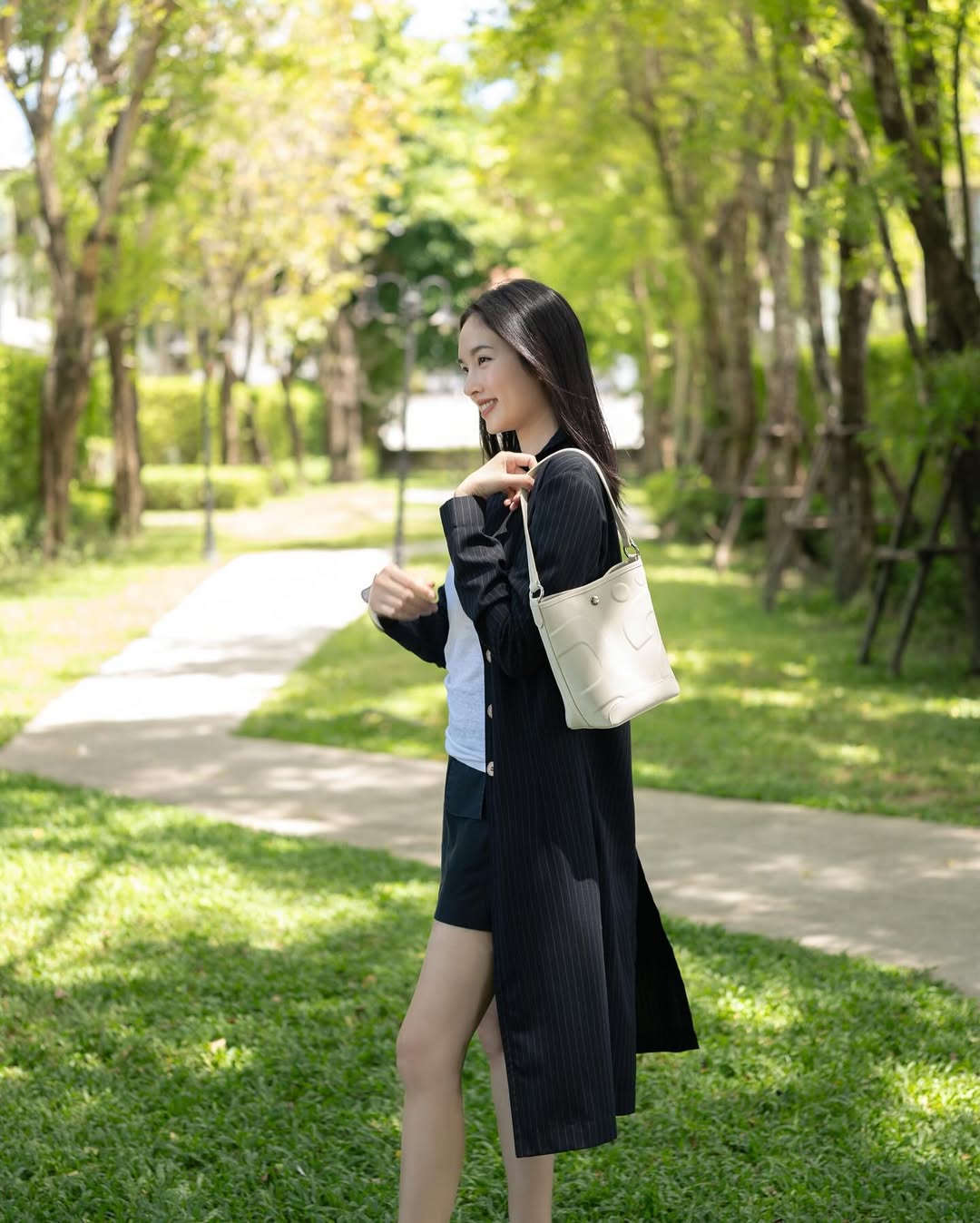 ปอย - ตรีชฎา เพชรรัตน์