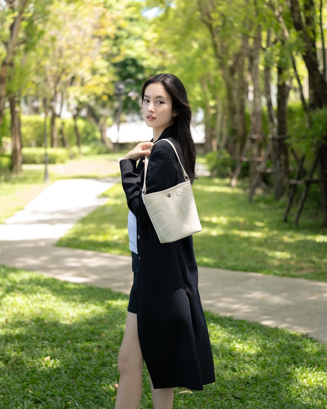 ปอย - ตรีชฎา เพชรรัตน์