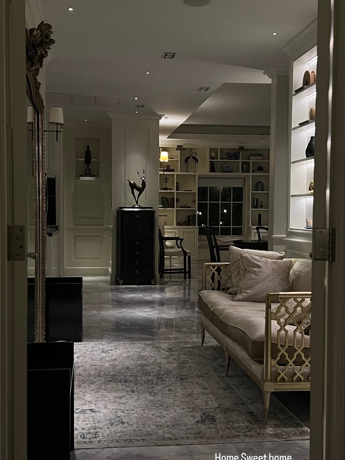 ปอย - ตรีชฎา เพชรรัตน์