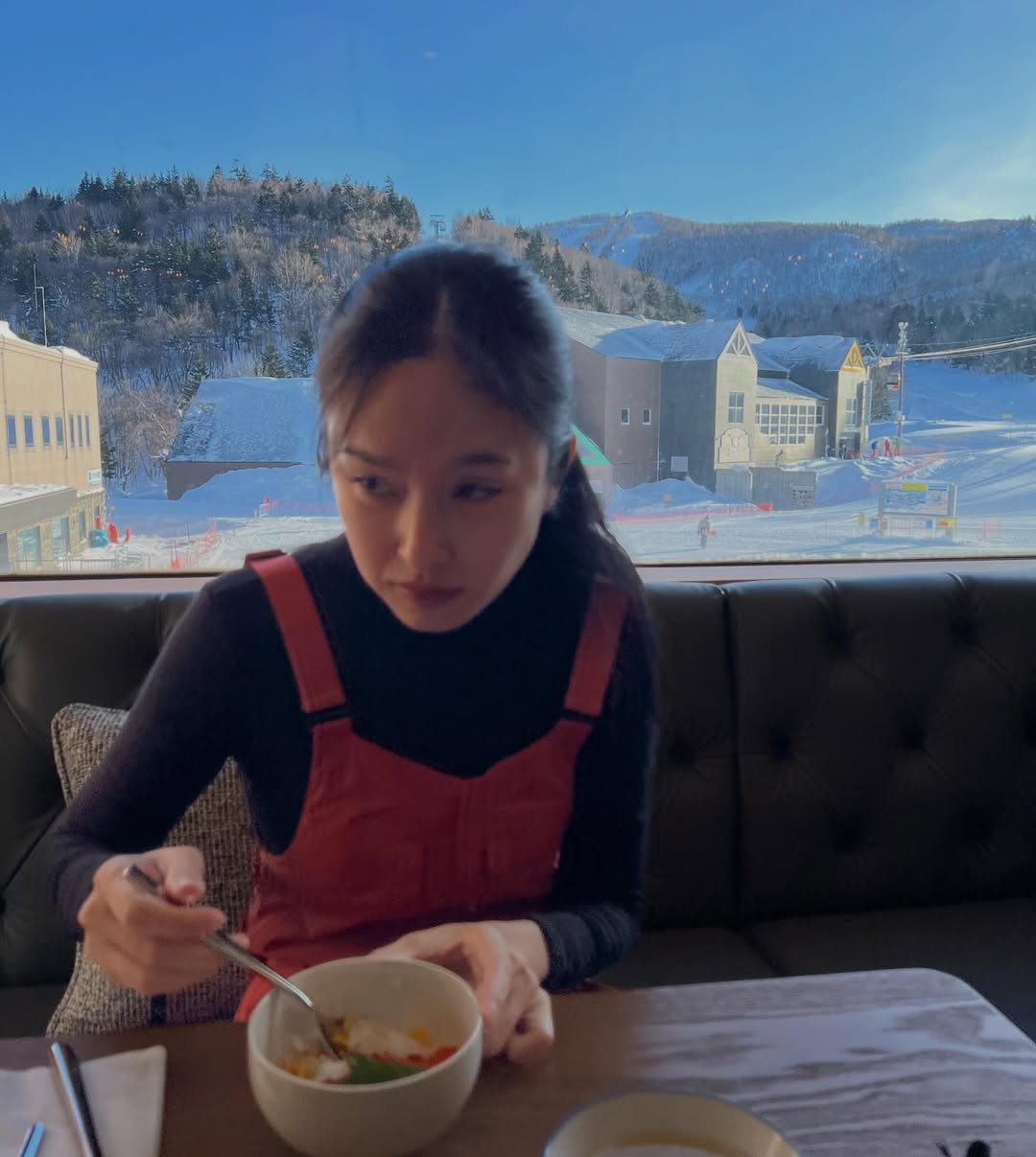 ปอย - ตรีชฎา เพชรรัตน์