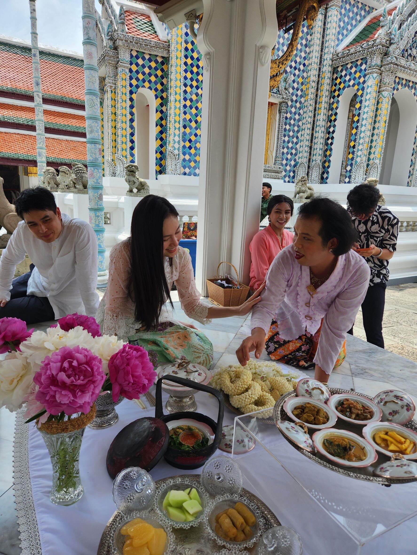ปอย - ตรีชฎา เพชรรัตน์