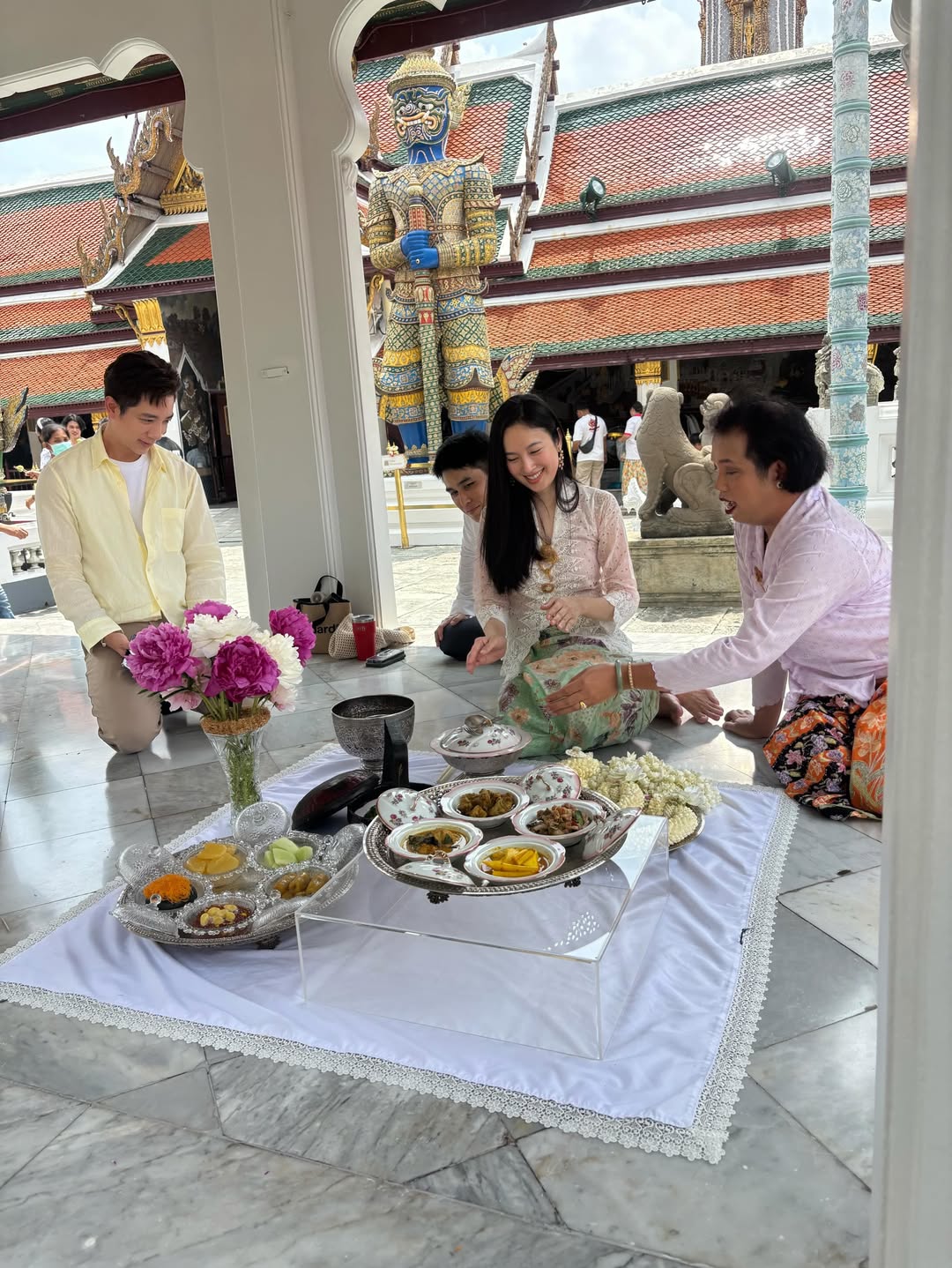 ปอย - ตรีชฎา เพชรรัตน์