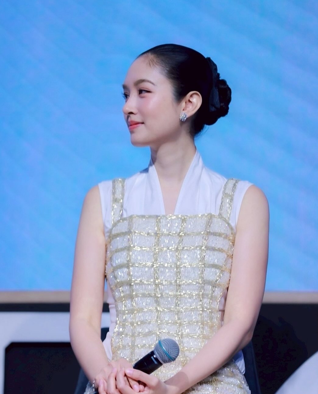 ปอย - ตรีชฎา เพชรรัตน์