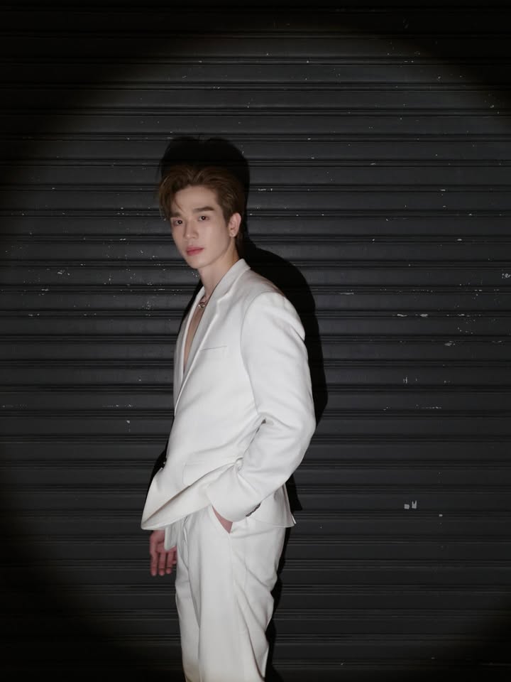 ตงตง - กฤษกร กนกธร