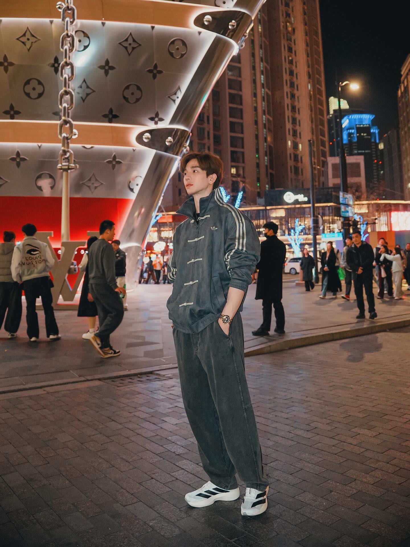 ตงตง - กฤษกร กนกธร