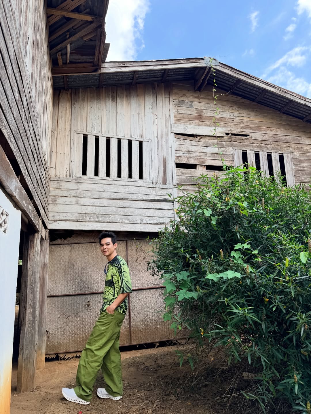 มอส - ปฏิภาณ ปฐวีกานต์