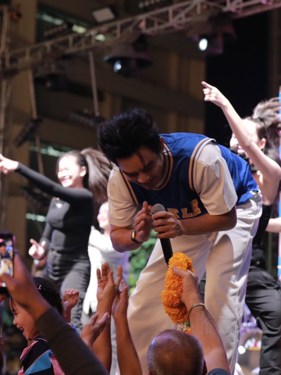 มอส - ปฏิภาณ ปฐวีกานต์