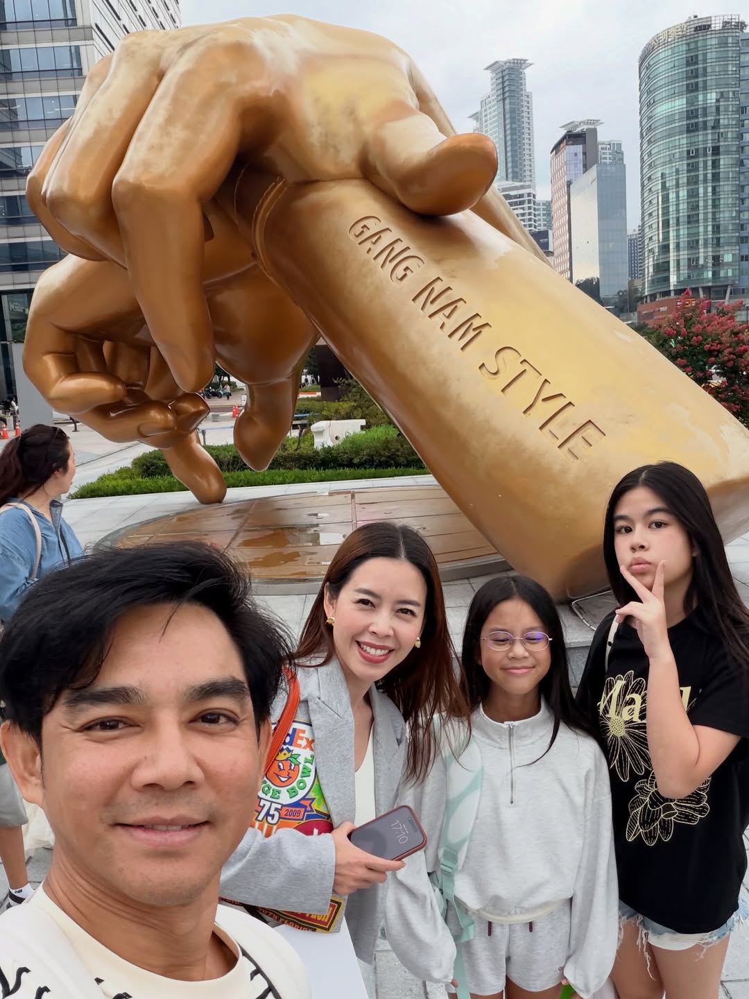 มอส - ปฏิภาณ ปฐวีกานต์