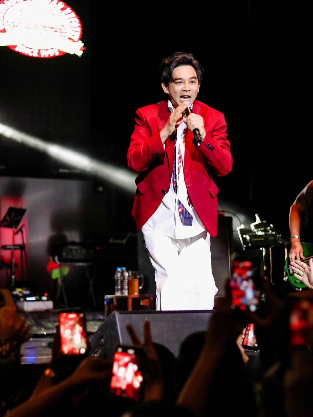 มอส - ปฏิภาณ ปฐวีกานต์