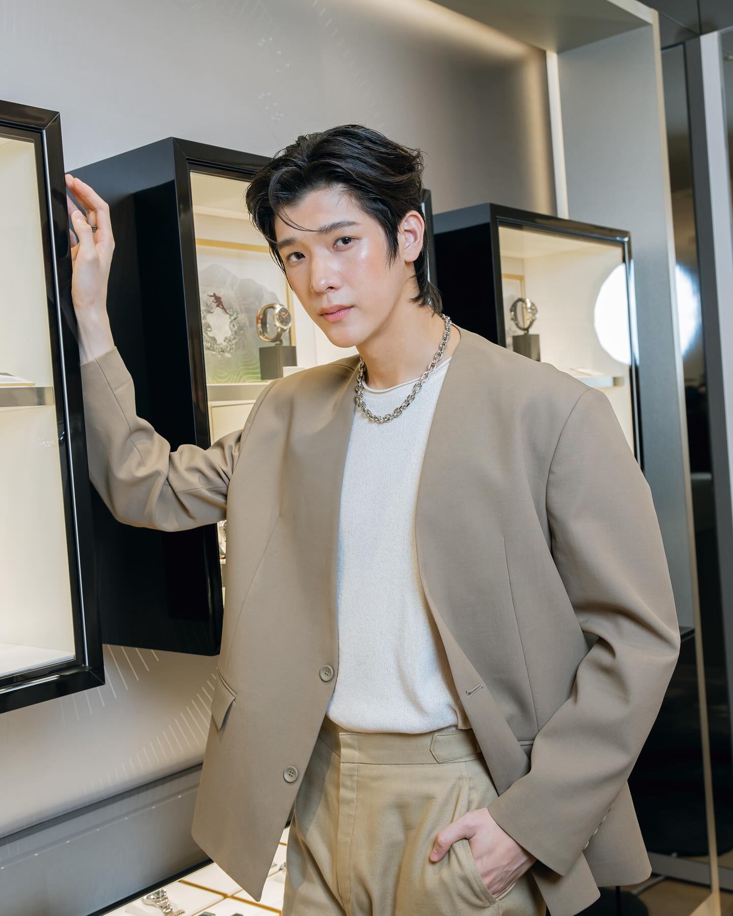 จิมมี่ - กานต์ กฤษณะพันธ์