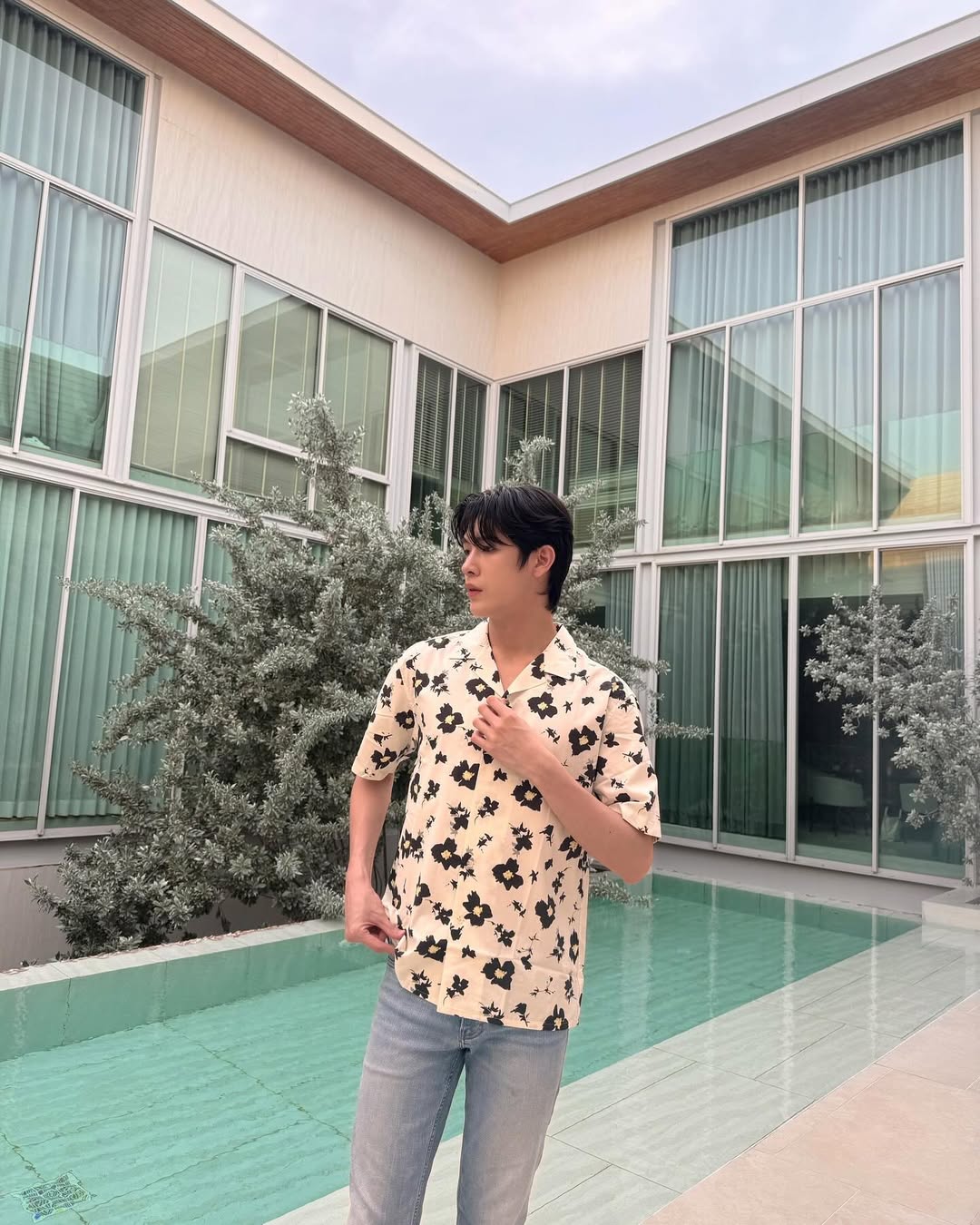 จิมมี่ - กานต์ กฤษณะพันธ์