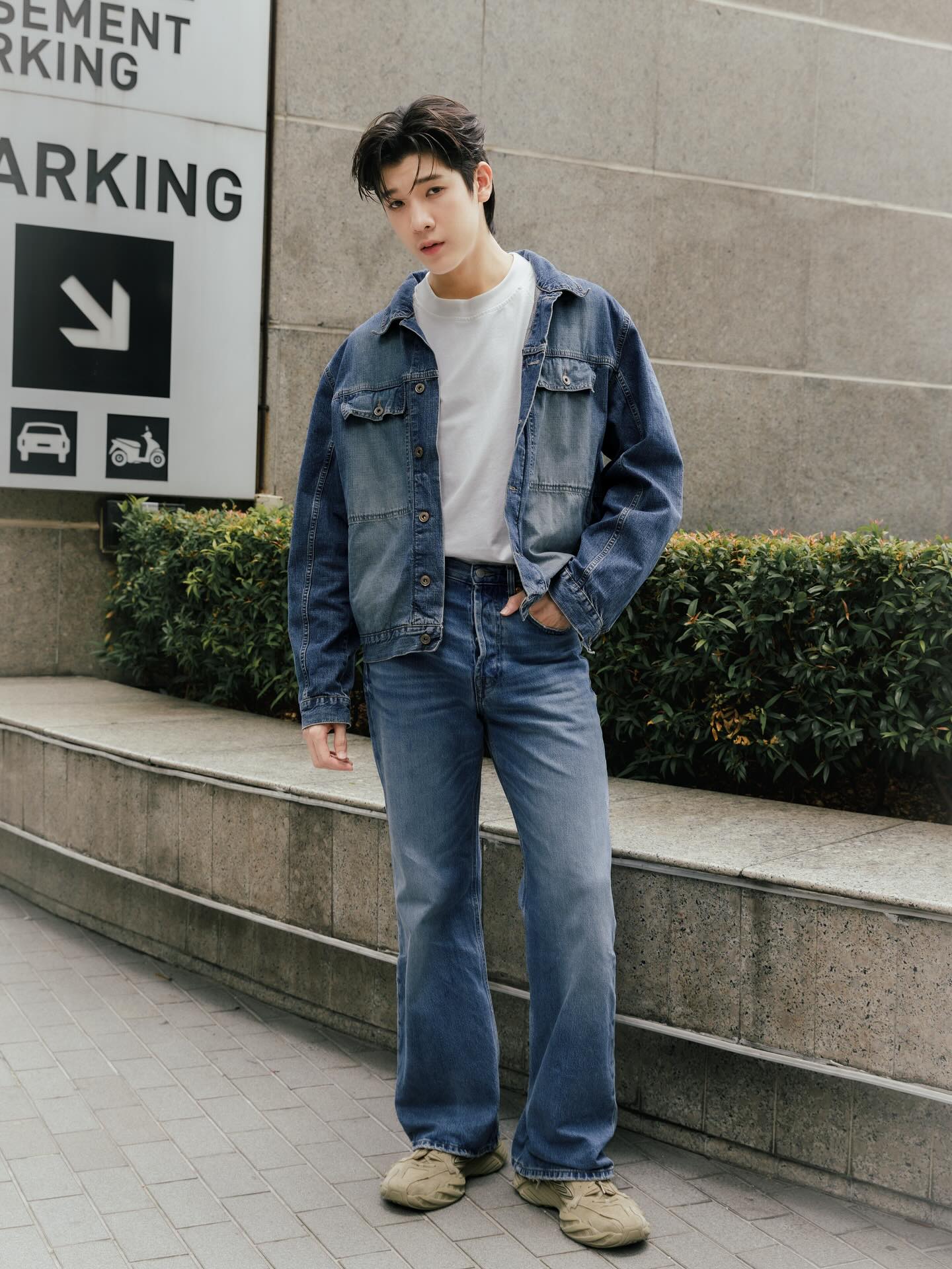 จิมมี่ - กานต์ กฤษณะพันธ์