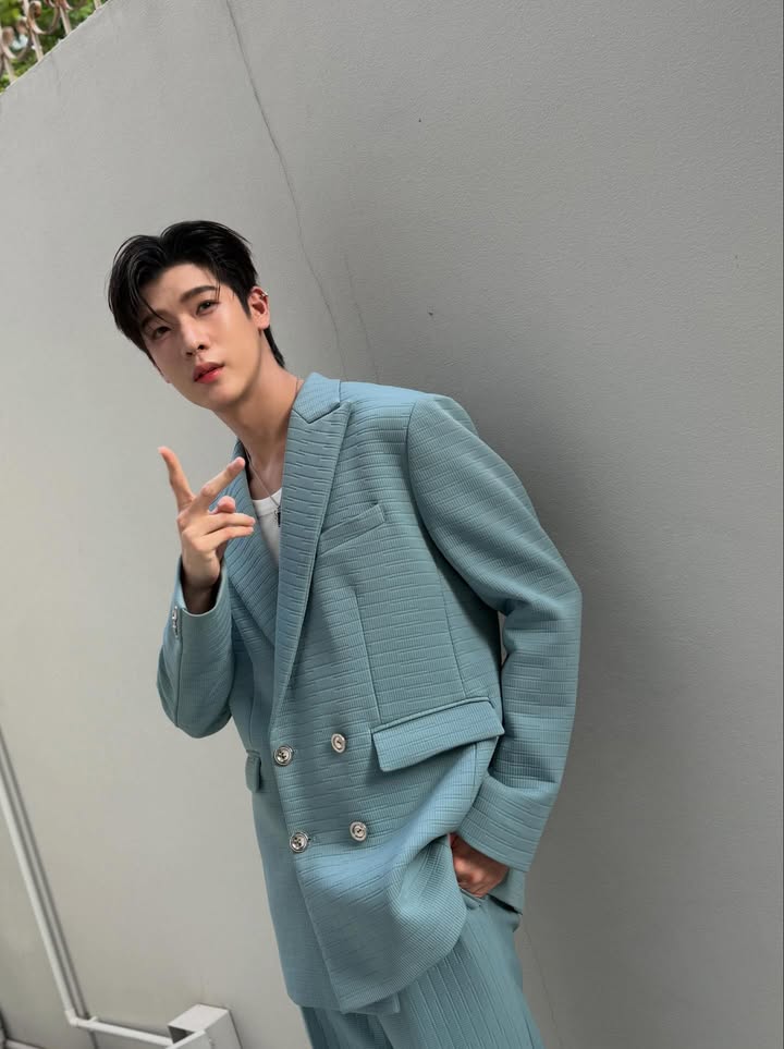 จิมมี่ - กานต์ กฤษณะพันธ์