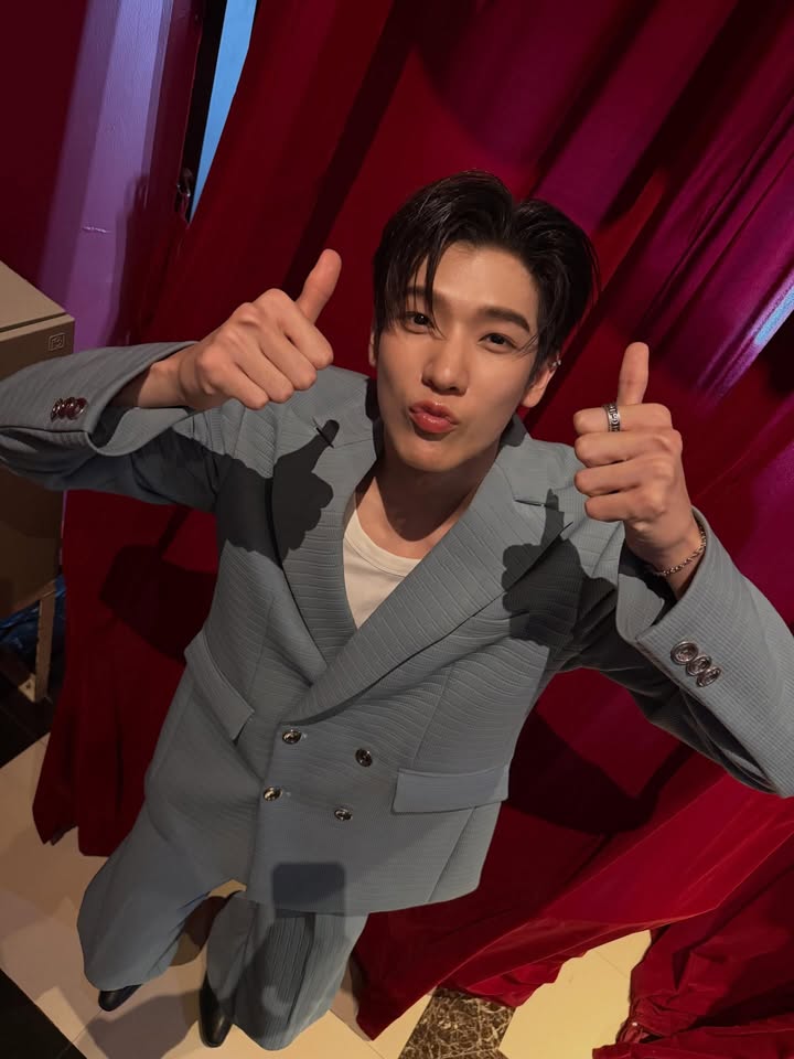 จิมมี่ - กานต์ กฤษณะพันธ์