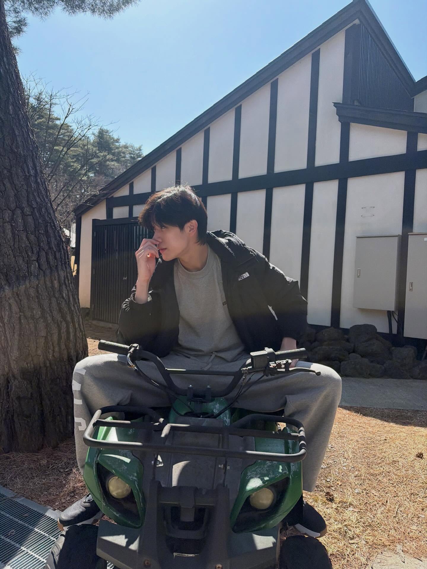 จิมมี่ - กานต์ กฤษณะพันธ์