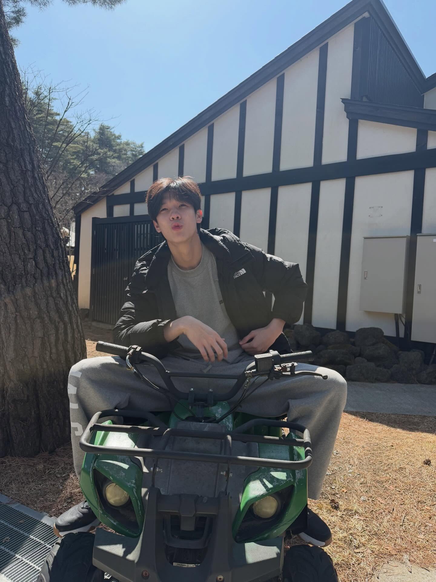 จิมมี่ - กานต์ กฤษณะพันธ์