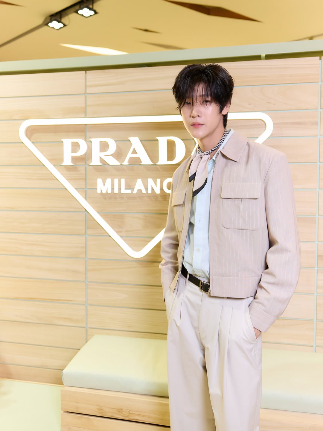 จิมมี่ - กานต์ กฤษณะพันธ์