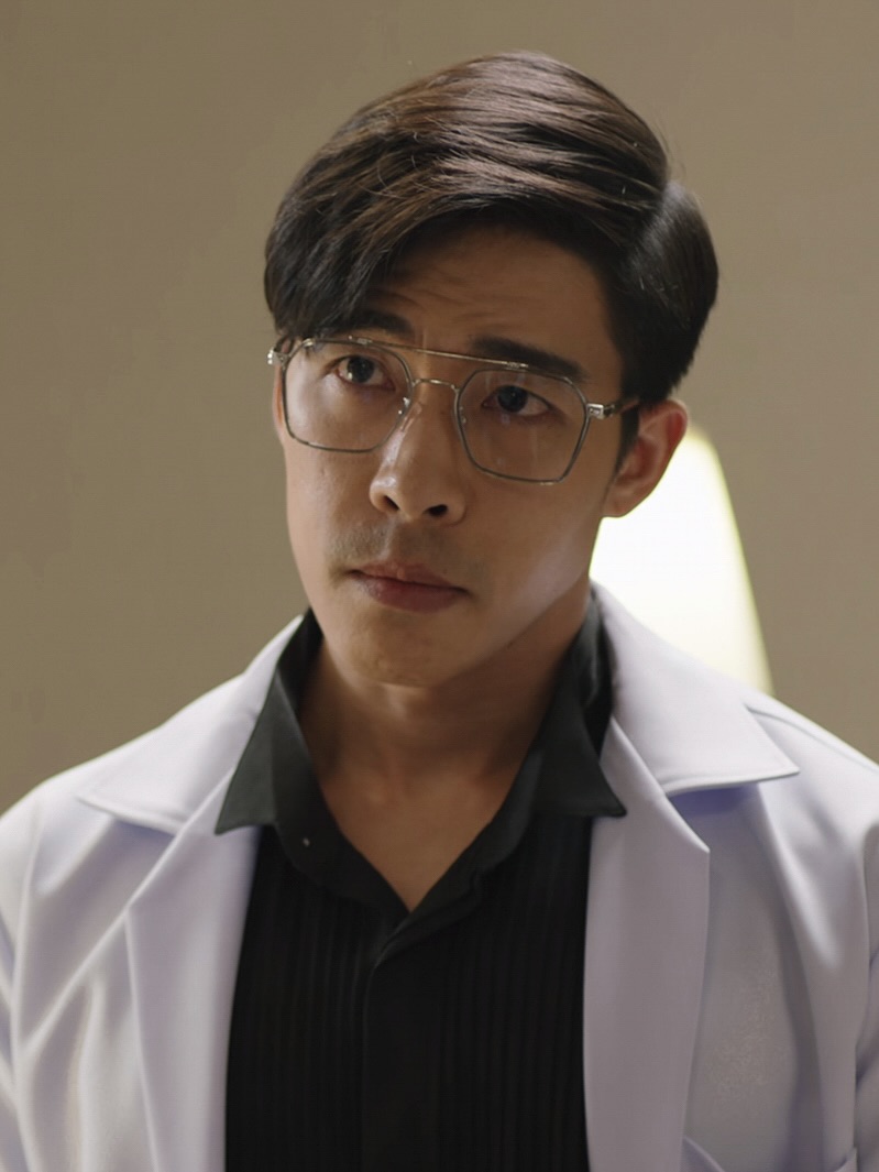 นัท - ณัฐ ศักดาทร