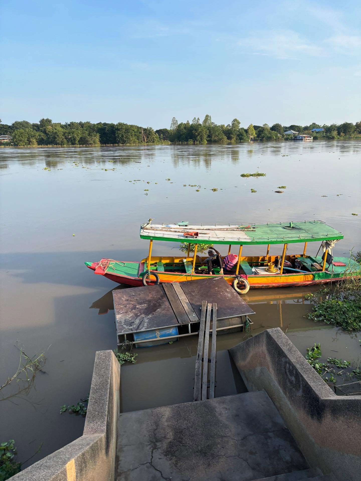 ทอย - ปฐมพงศ์ เรือนใจดี