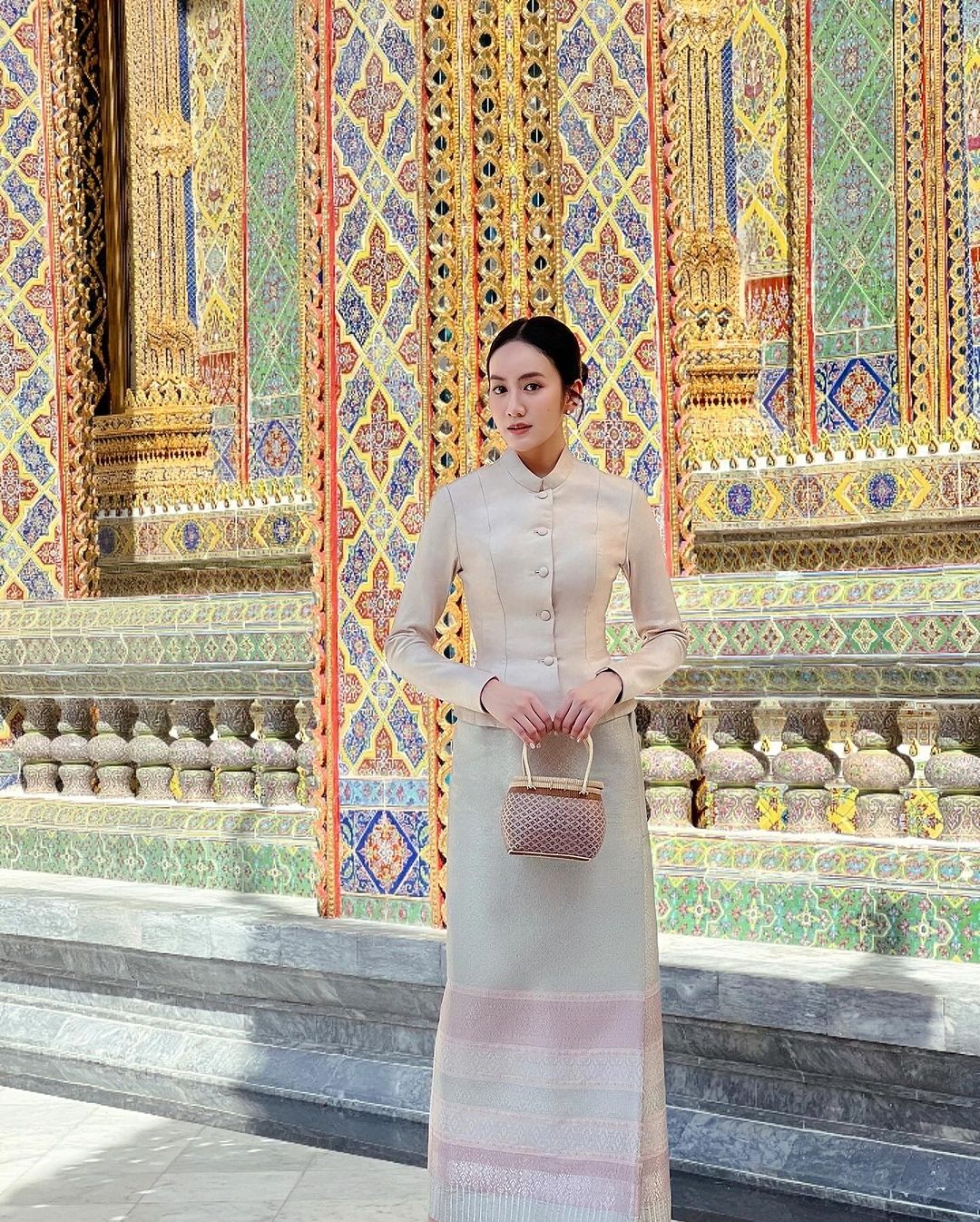 แป้ง มิตรชัย