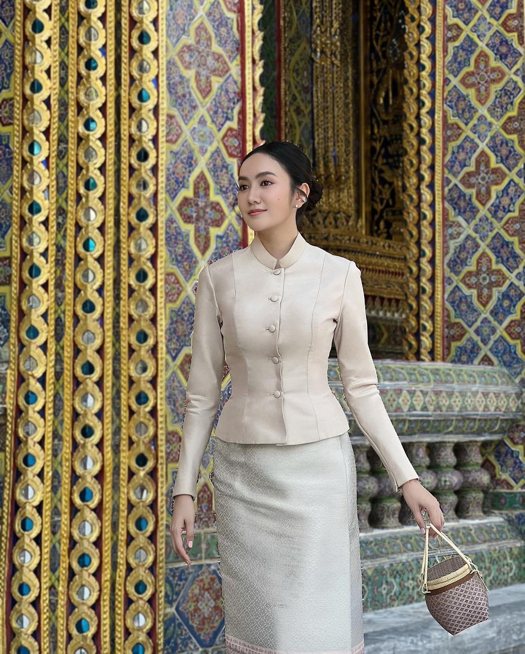 แป้ง มิตรชัย
