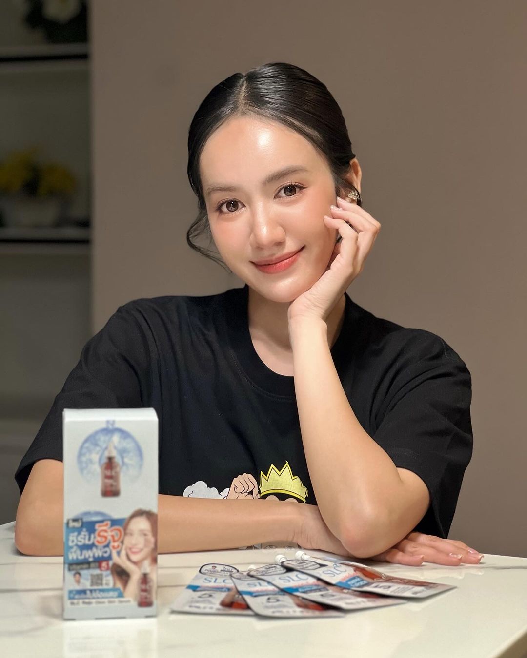 แป้ง มิตรชัย