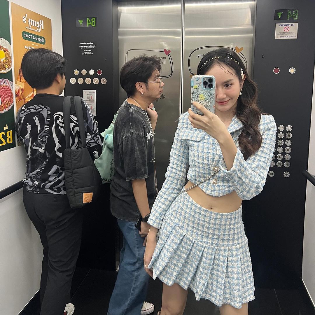 แป้ง มิตรชัย