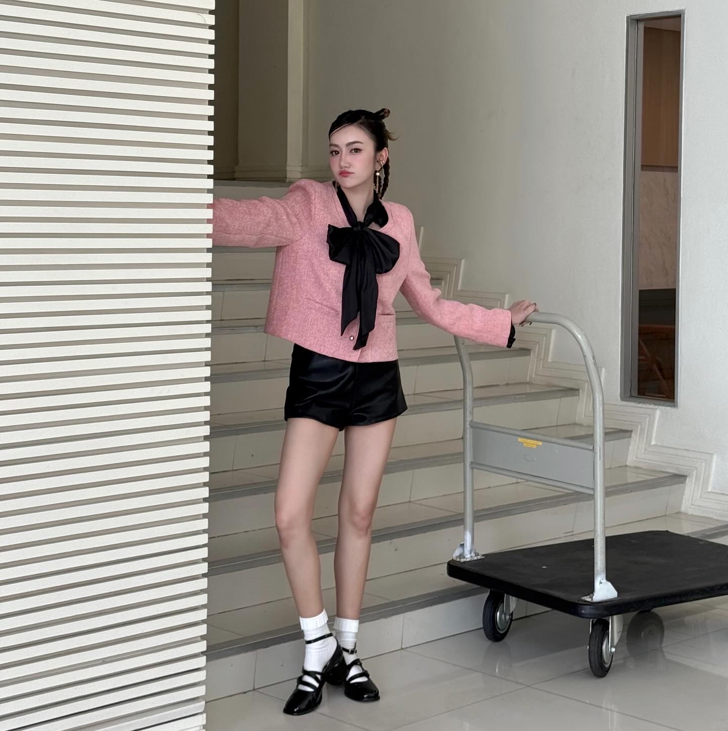 แป้ง มิตรชัย