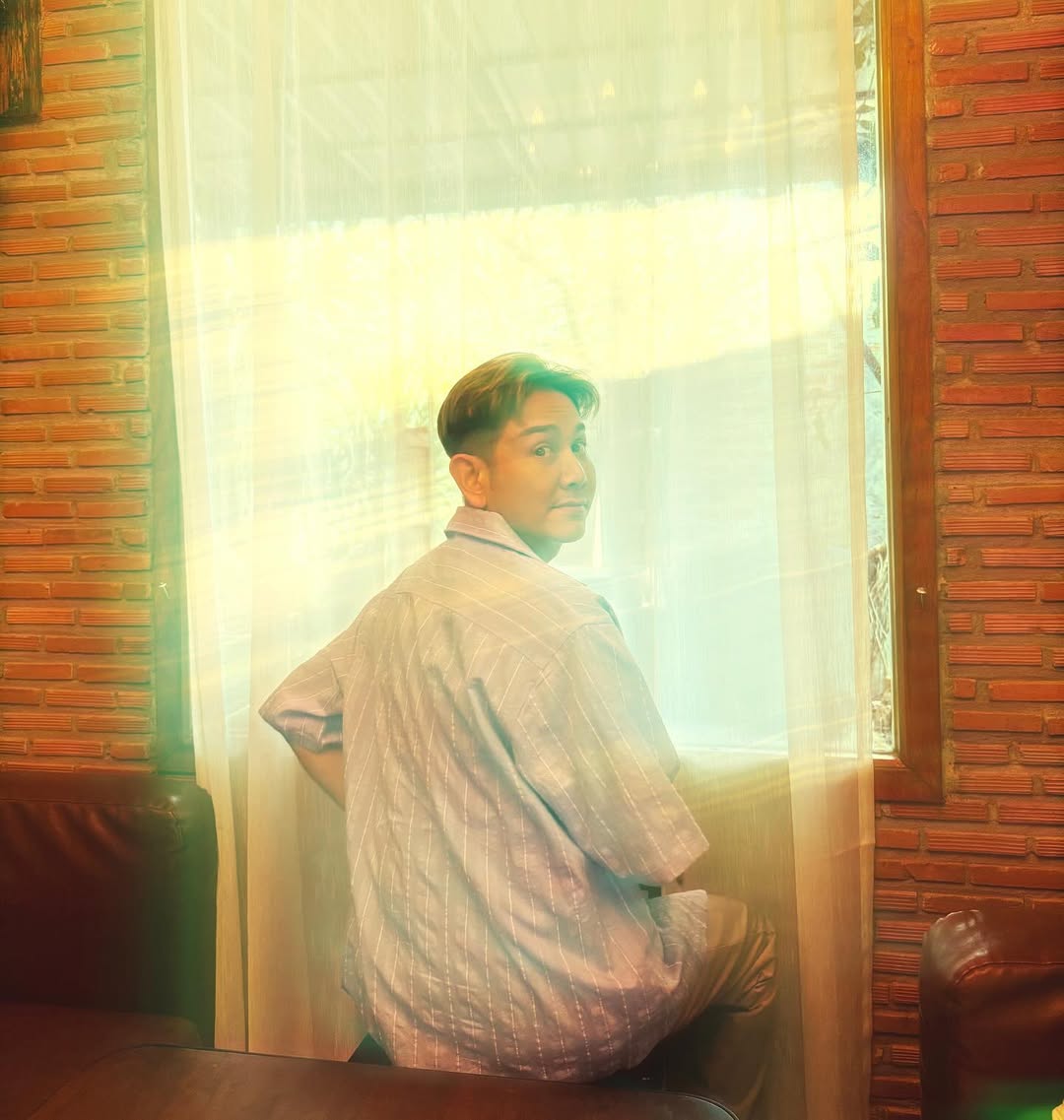 แป้ง มิตรชัย
