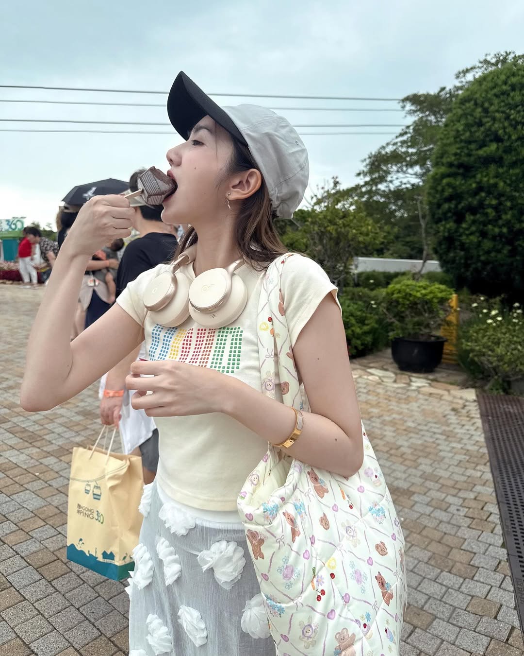 แป้ง มิตรชัย