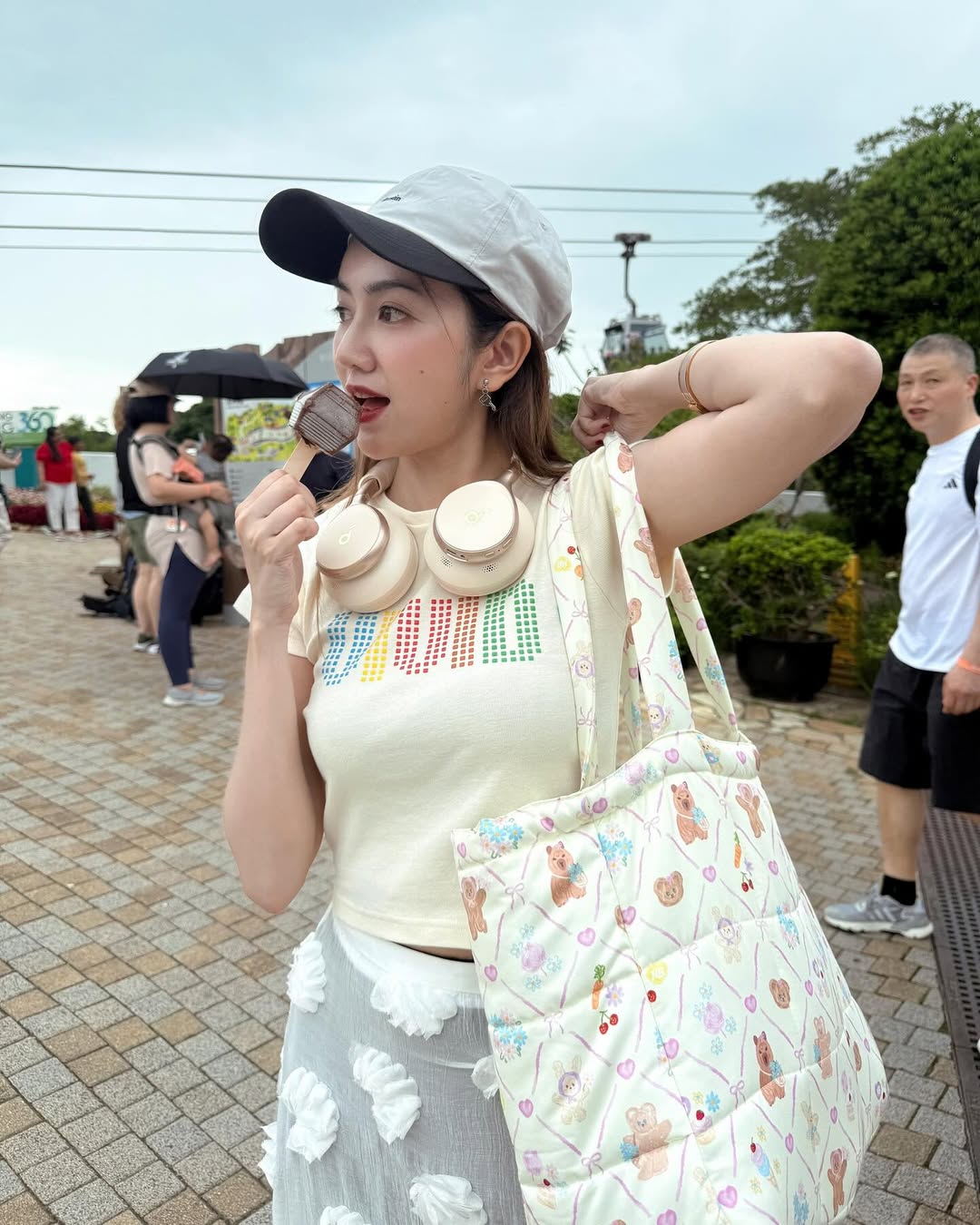 แป้ง มิตรชัย