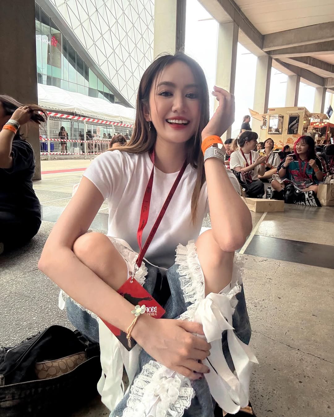 แป้ง มิตรชัย