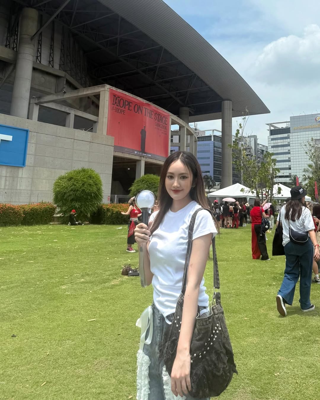 แป้ง มิตรชัย
