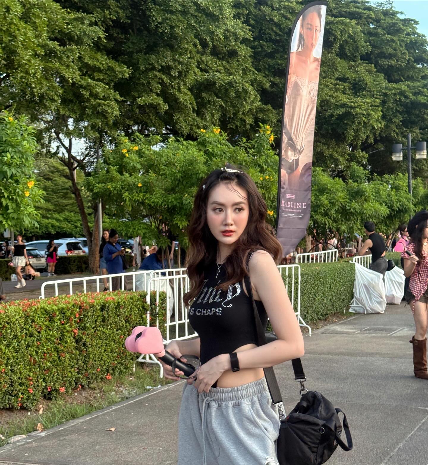 แป้ง มิตรชัย