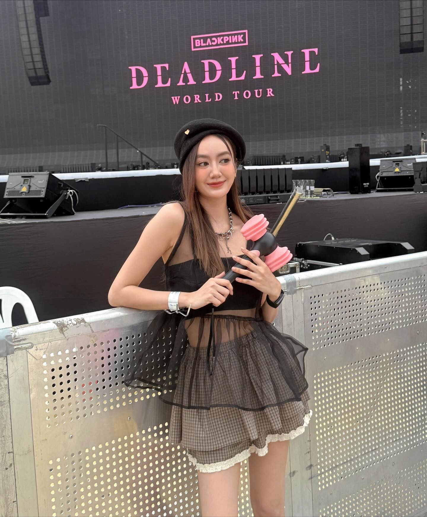 แป้ง มิตรชัย