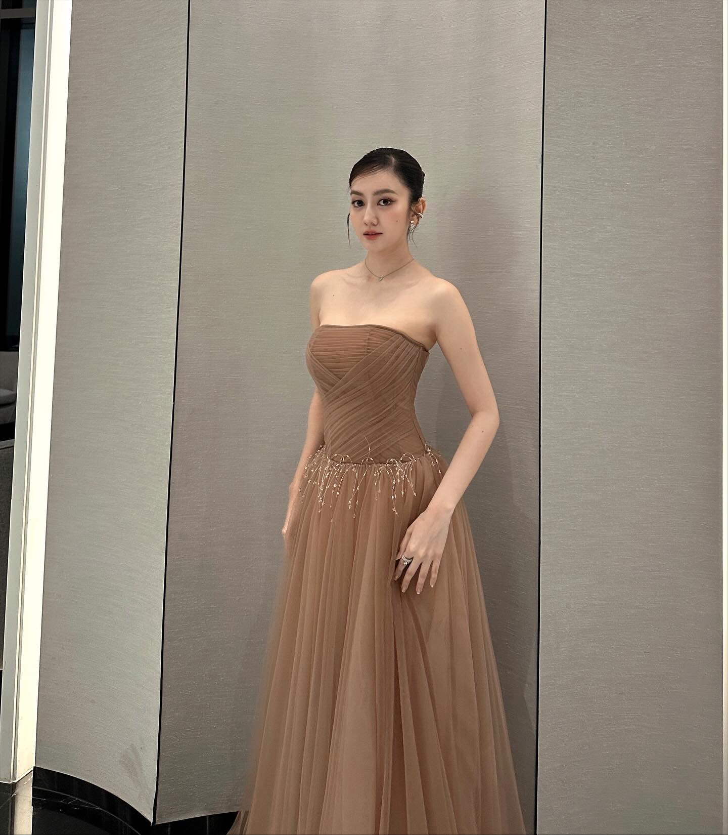 แป้ง มิตรชัย