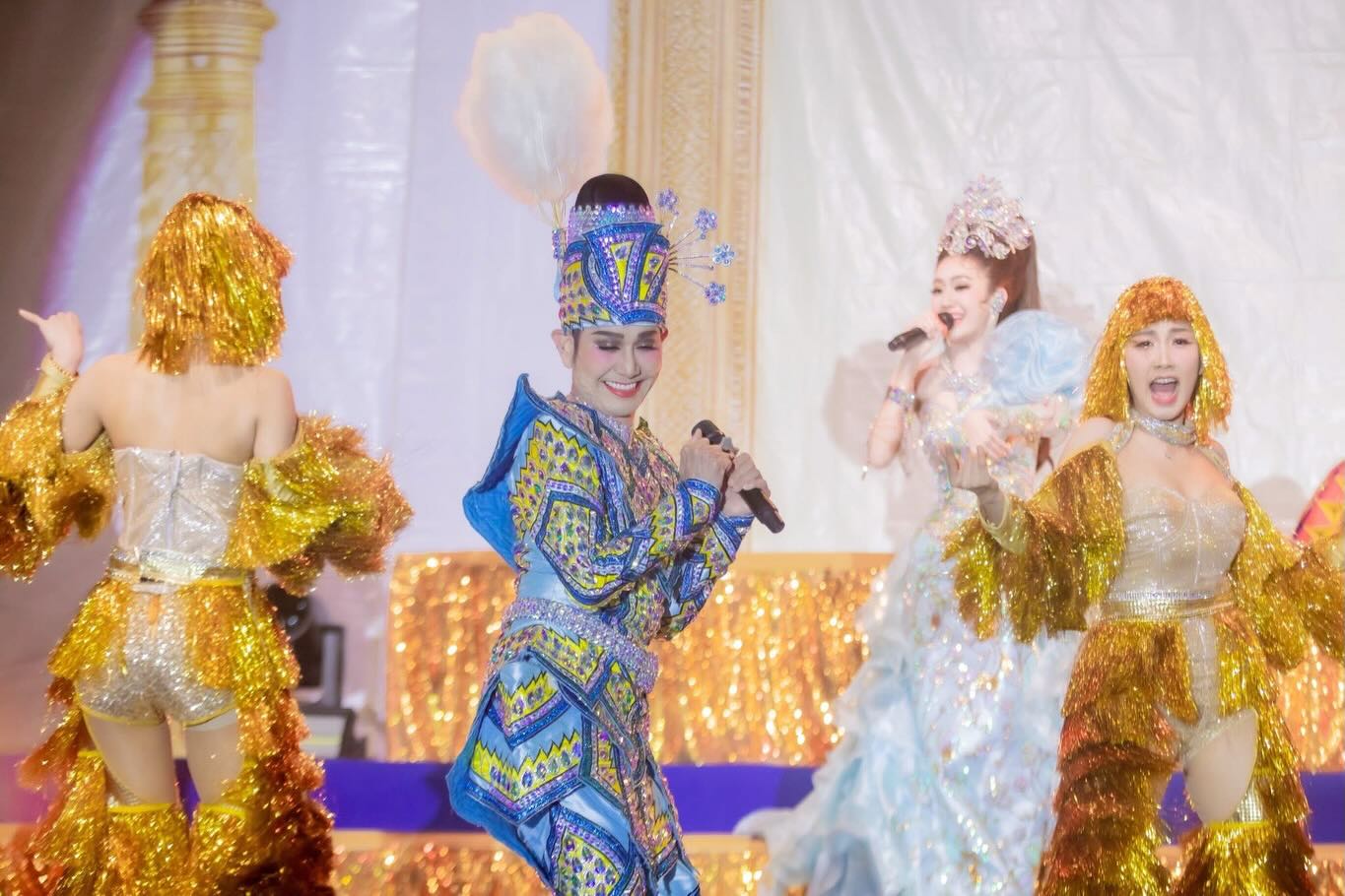 แป้ง มิตรชัย