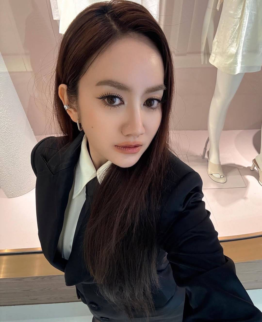 แป้ง มิตรชัย