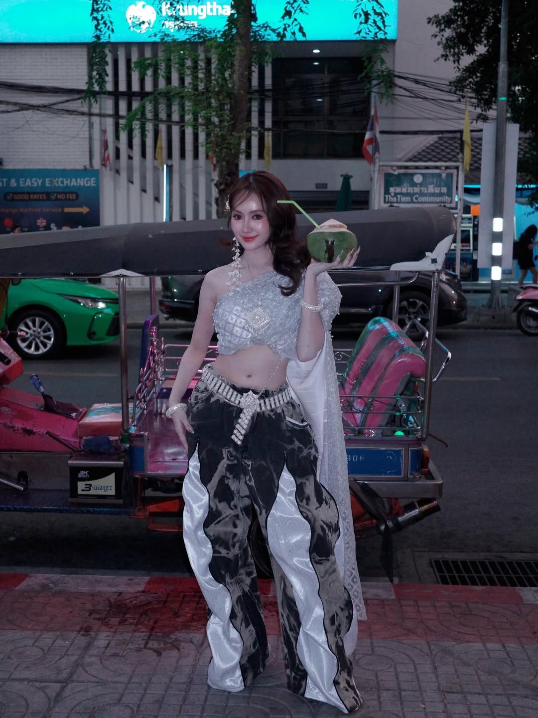 แป้ง มิตรชัย