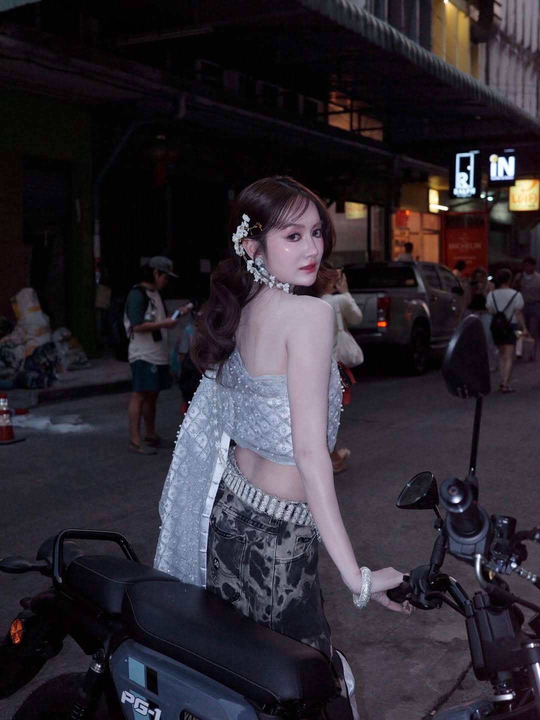 แป้ง มิตรชัย