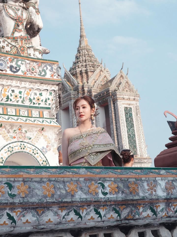 แป้ง มิตรชัย