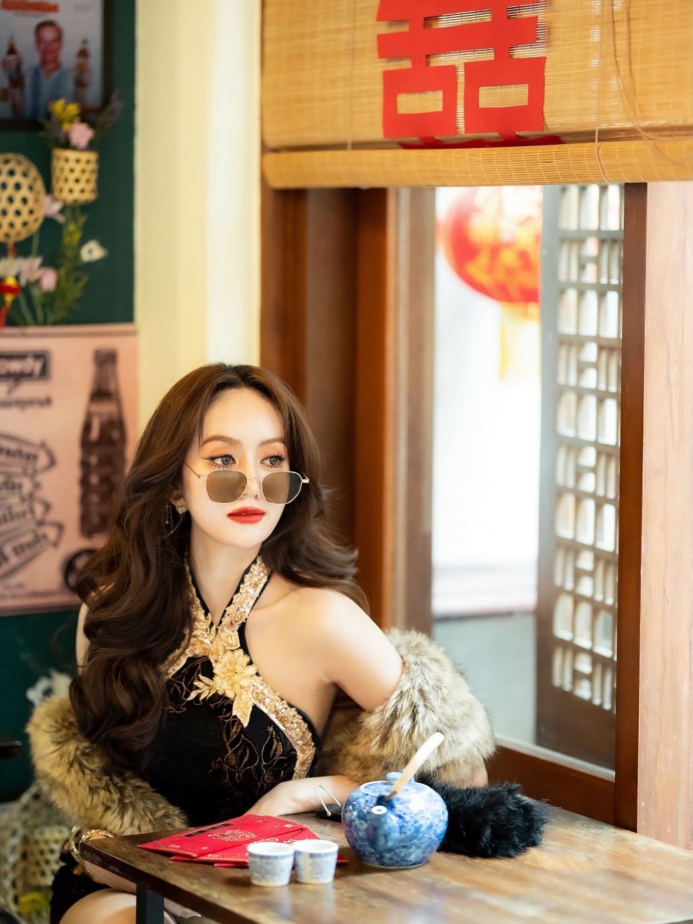 แป้ง มิตรชัย