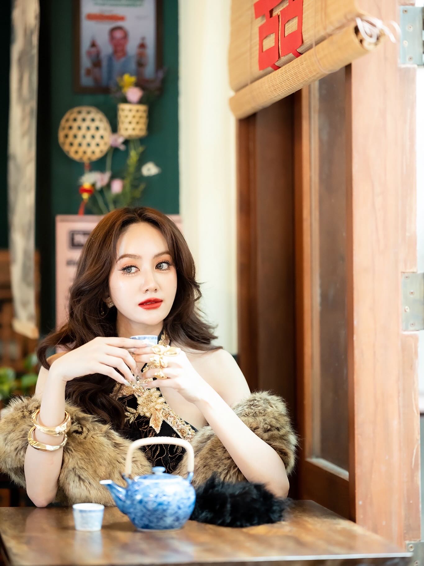 แป้ง มิตรชัย