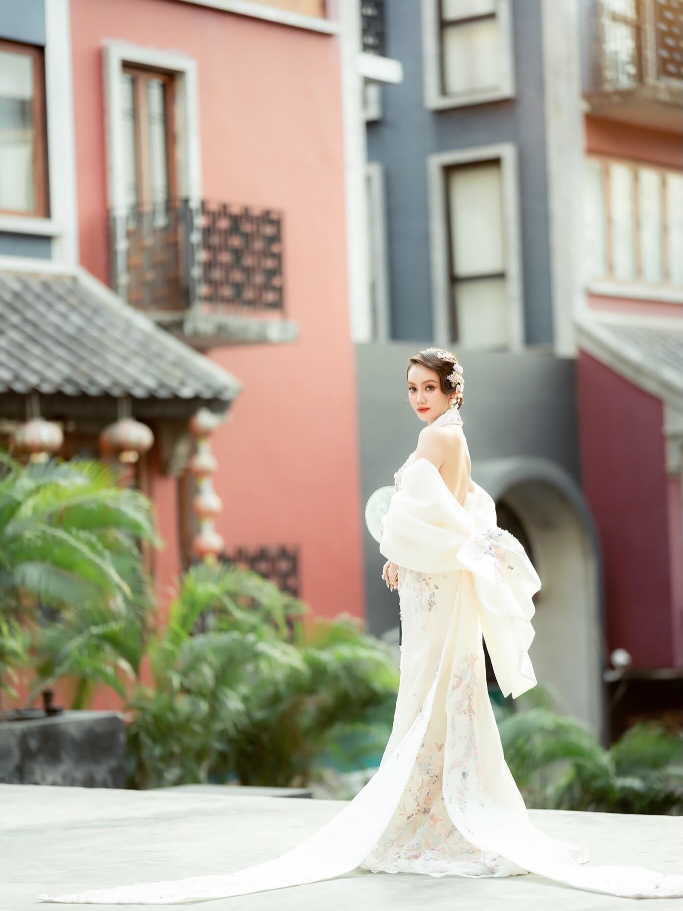 แป้ง มิตรชัย