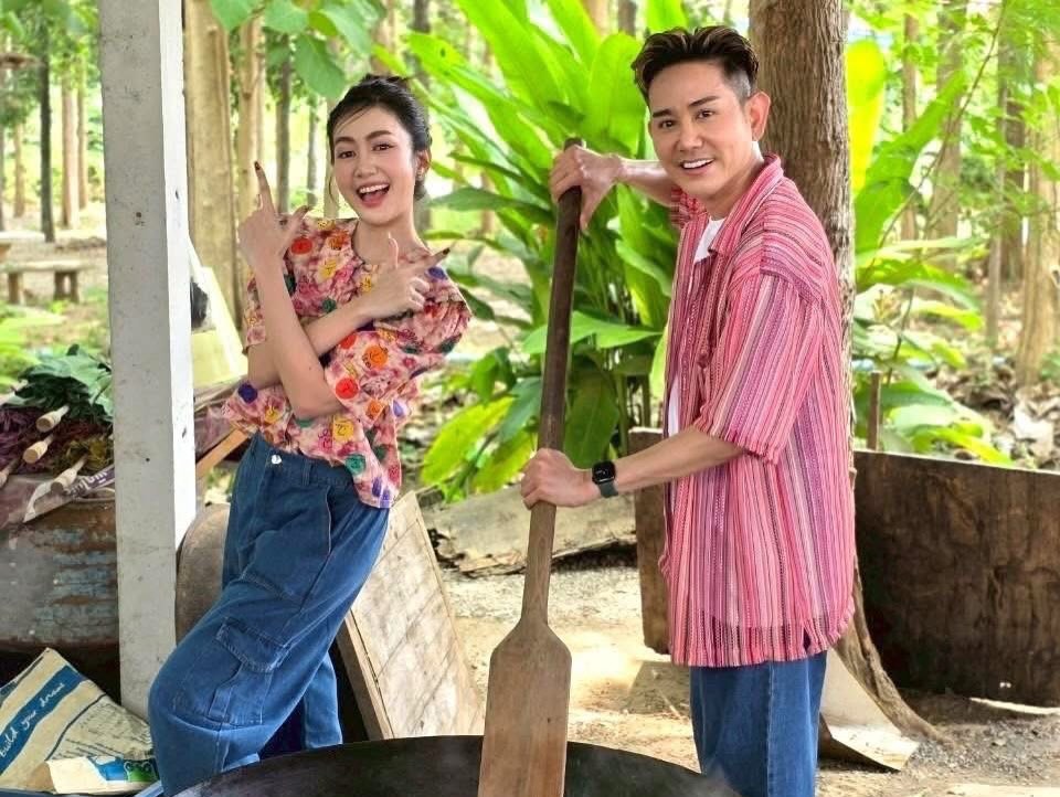 แป้ง มิตรชัย