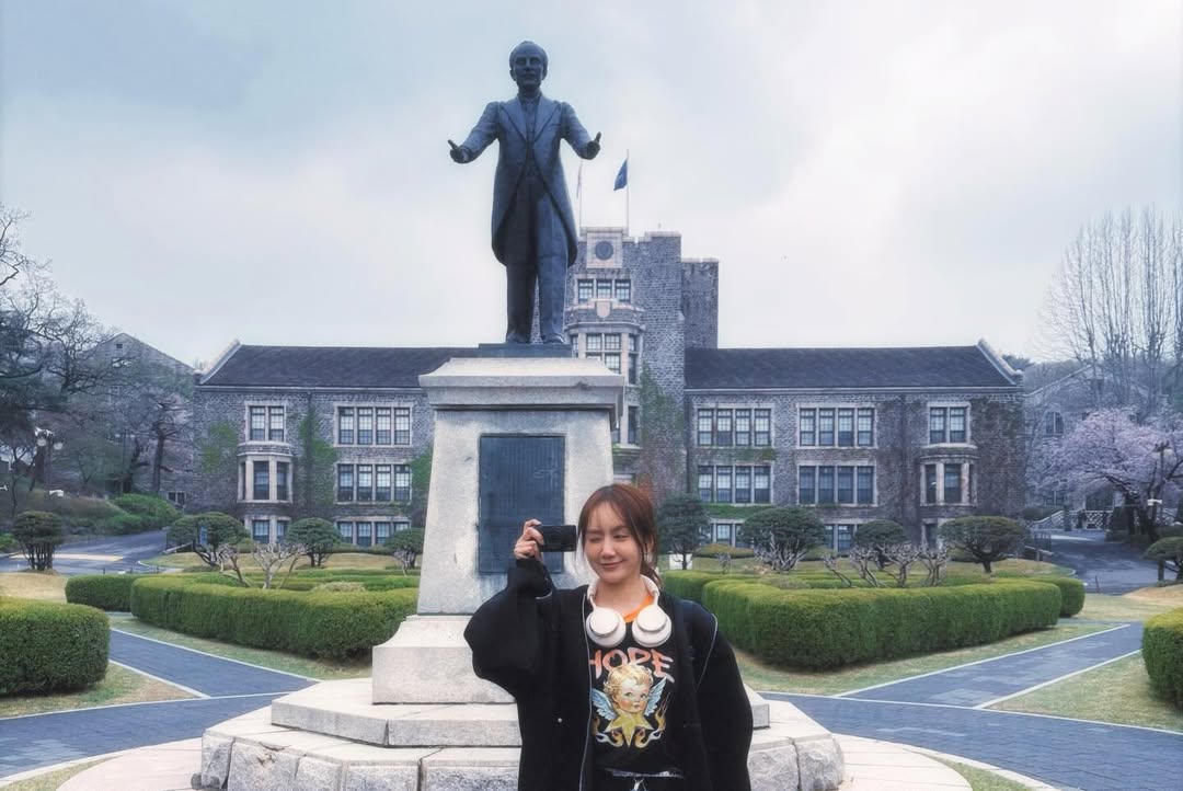 แป้ง มิตรชัย